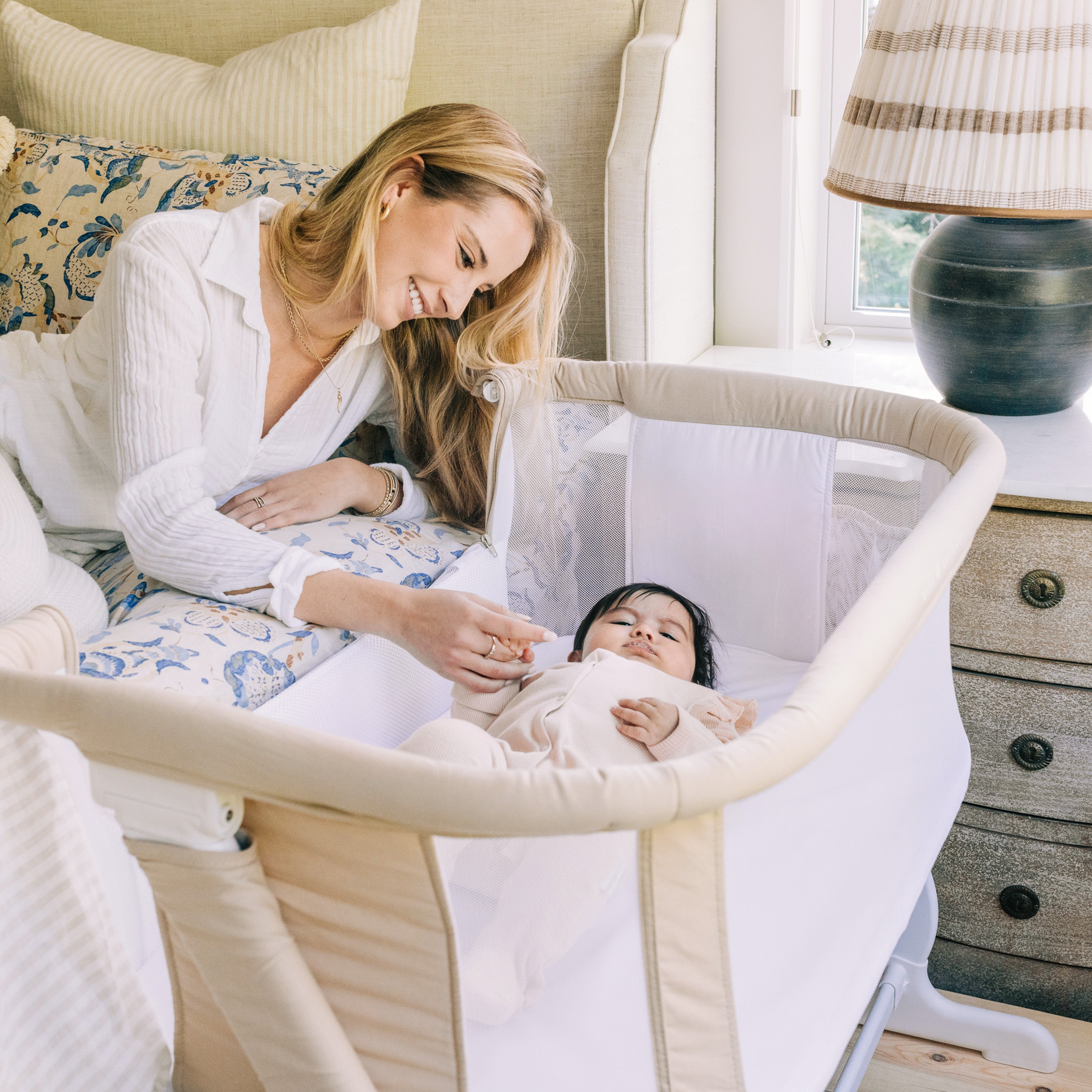 Beside Me™ Dreamer Organic Bassinet & Bedside Sleeper - Organic Oat - Baby Delight