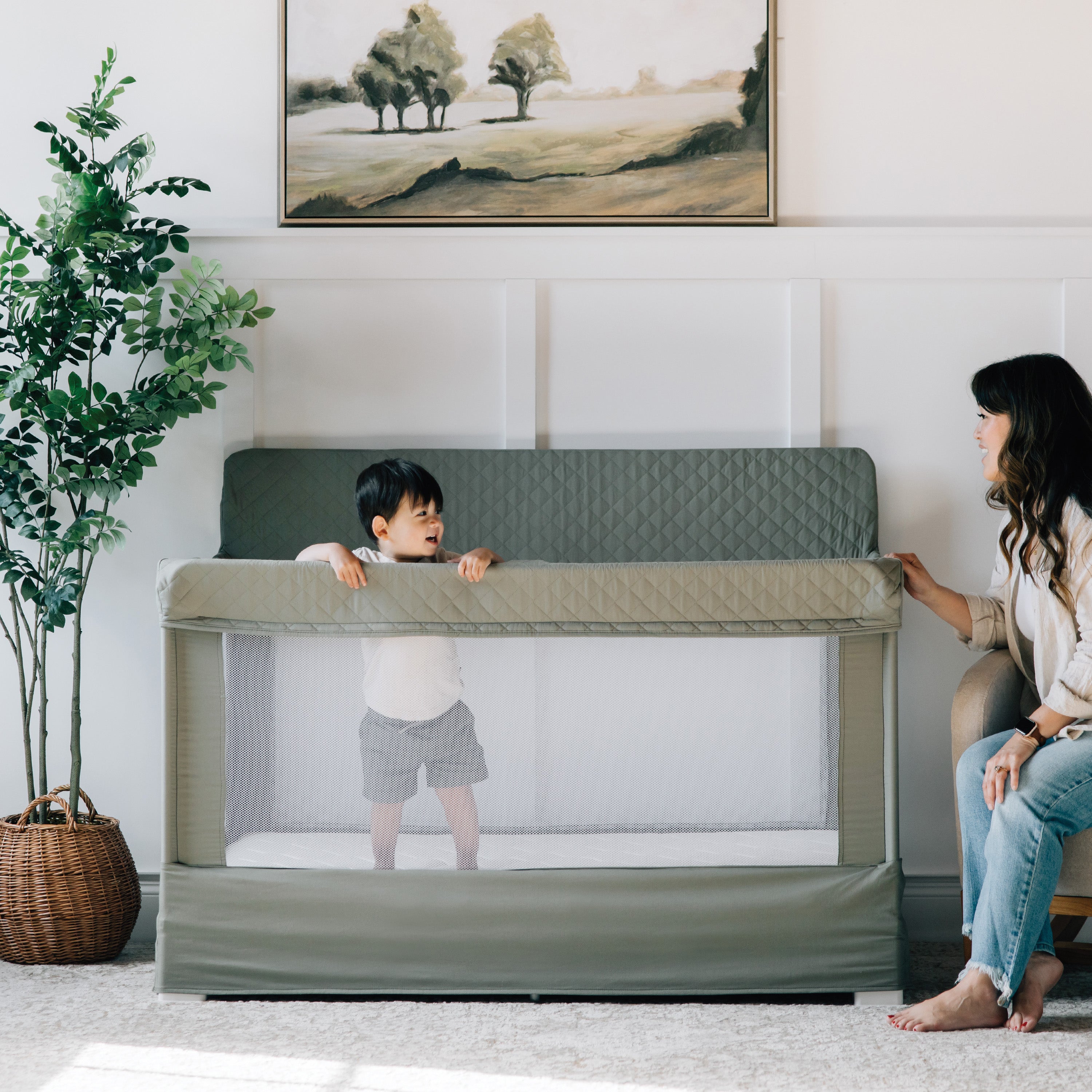 Lunaire Full Size Mesh Crib and Playard