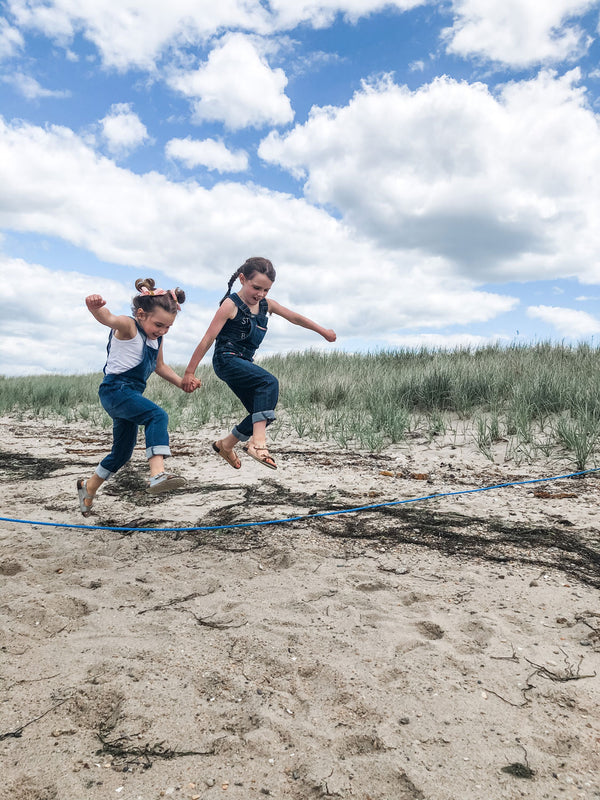 Outdoor Activities to Play With Your Kids
