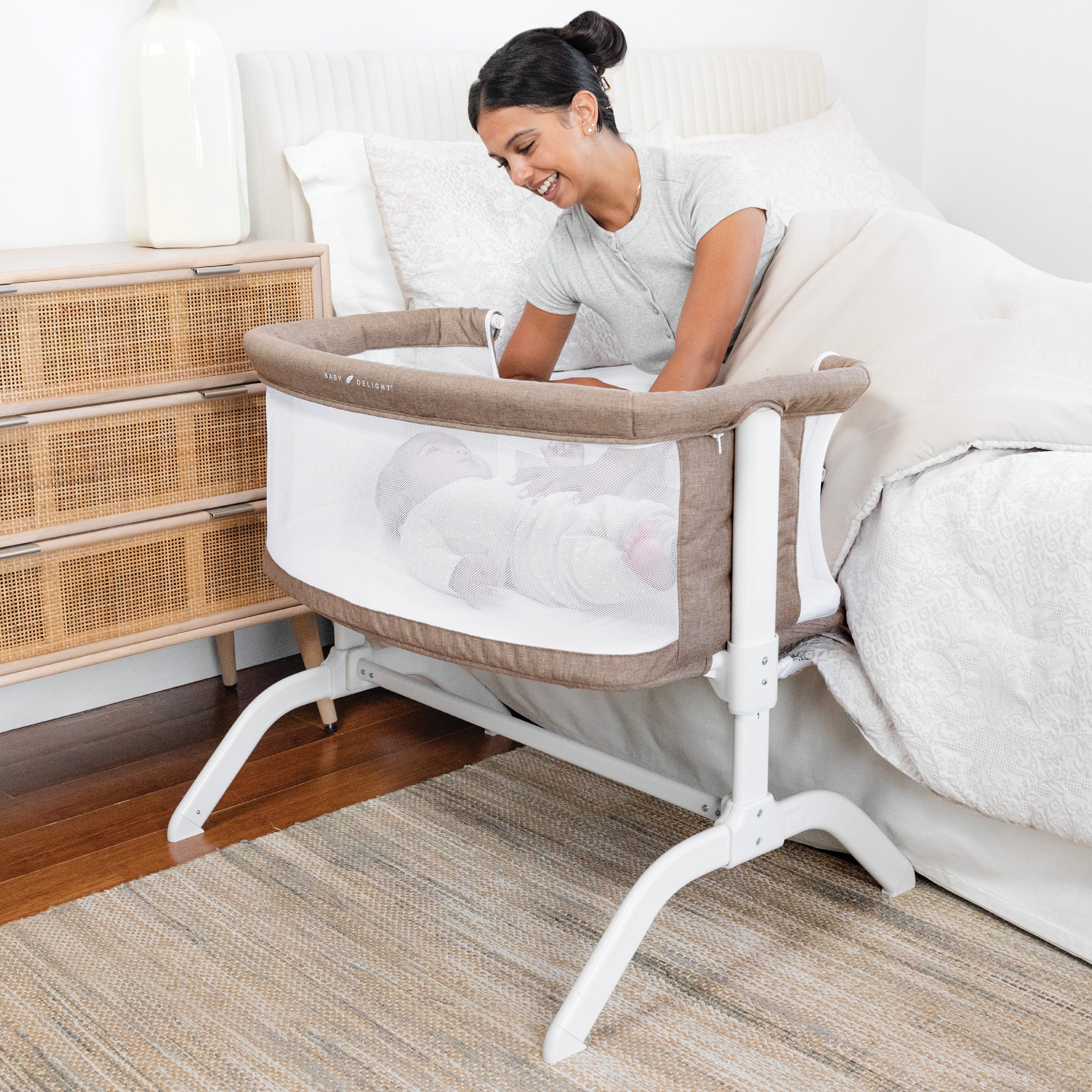 Beside Me™ Serenity Bassinet and Bedside Sleeper