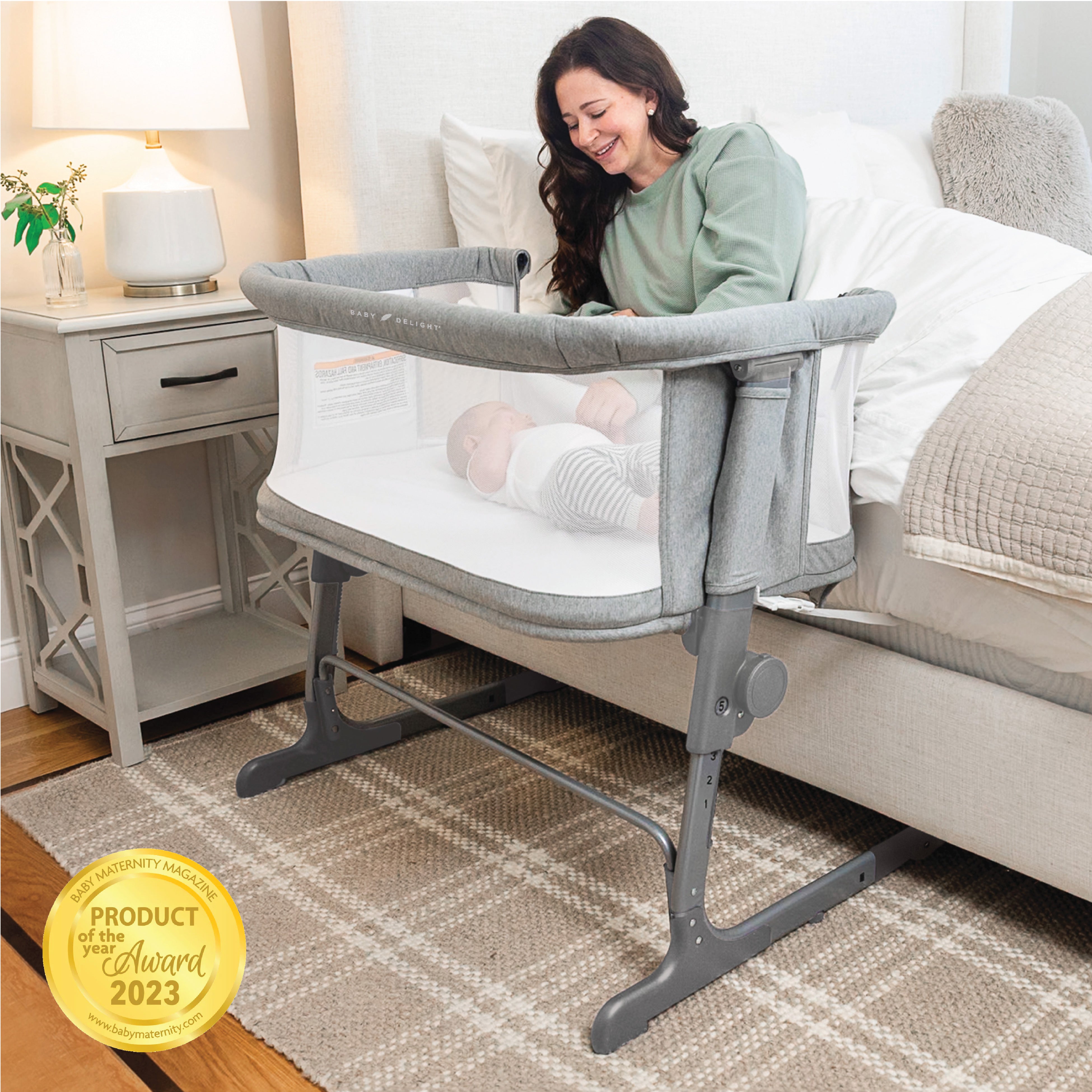 Beside Me™ Dreamer Bassinet & Bedside Sleeper - Baby Delight