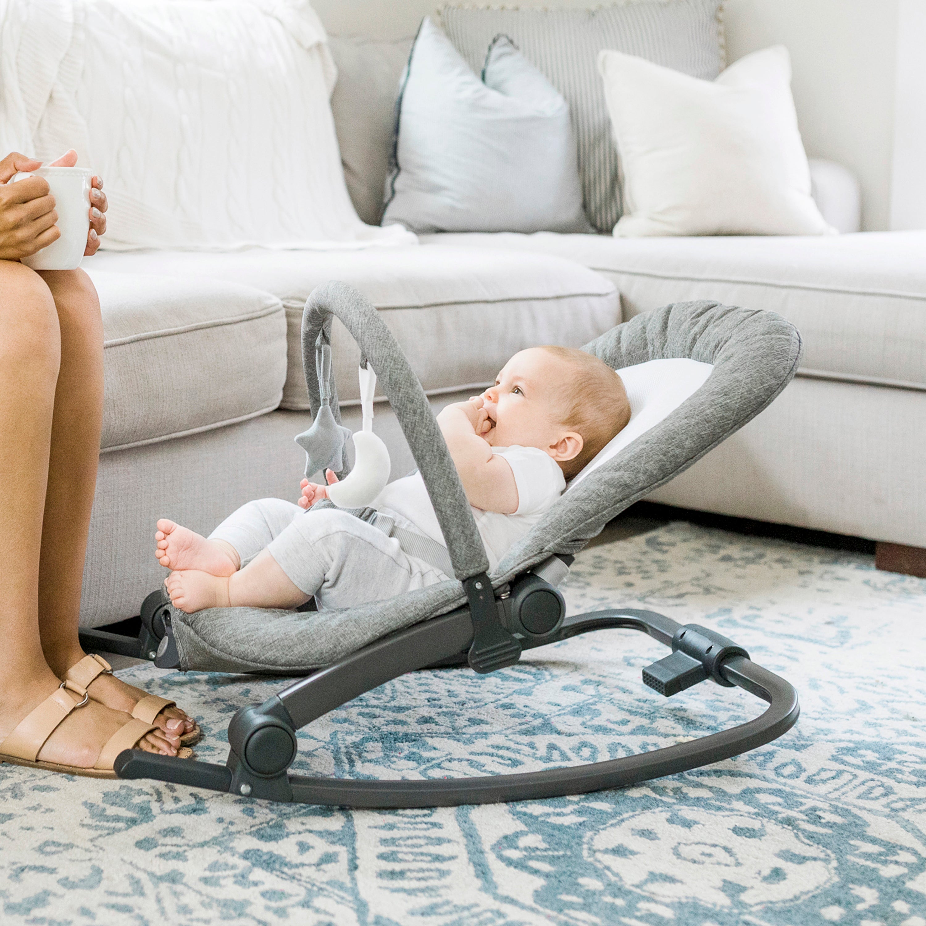 Aura Deluxe Portable Rocker & Bouncer - Quilted Charcoal