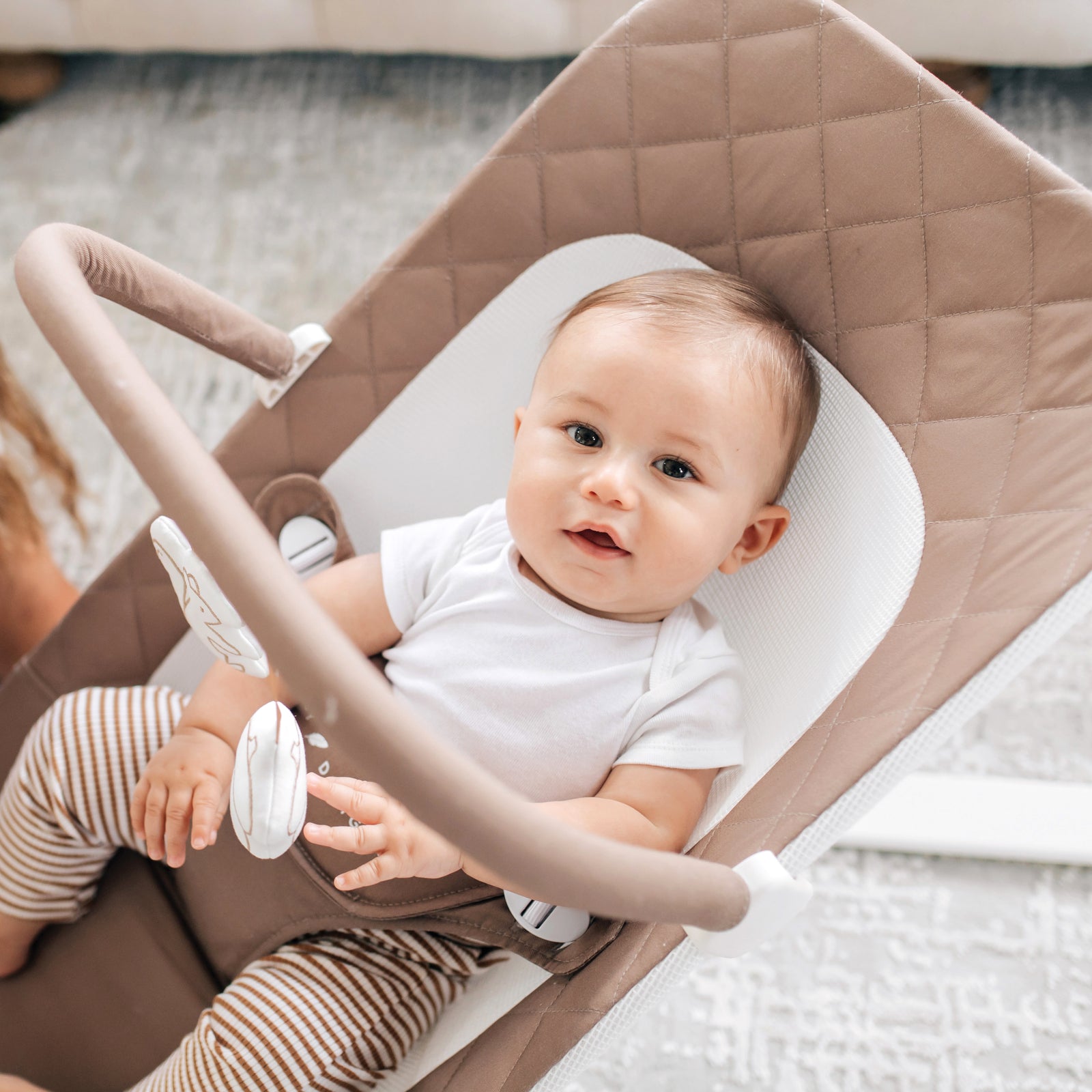 Baby bouncer second hand outlet