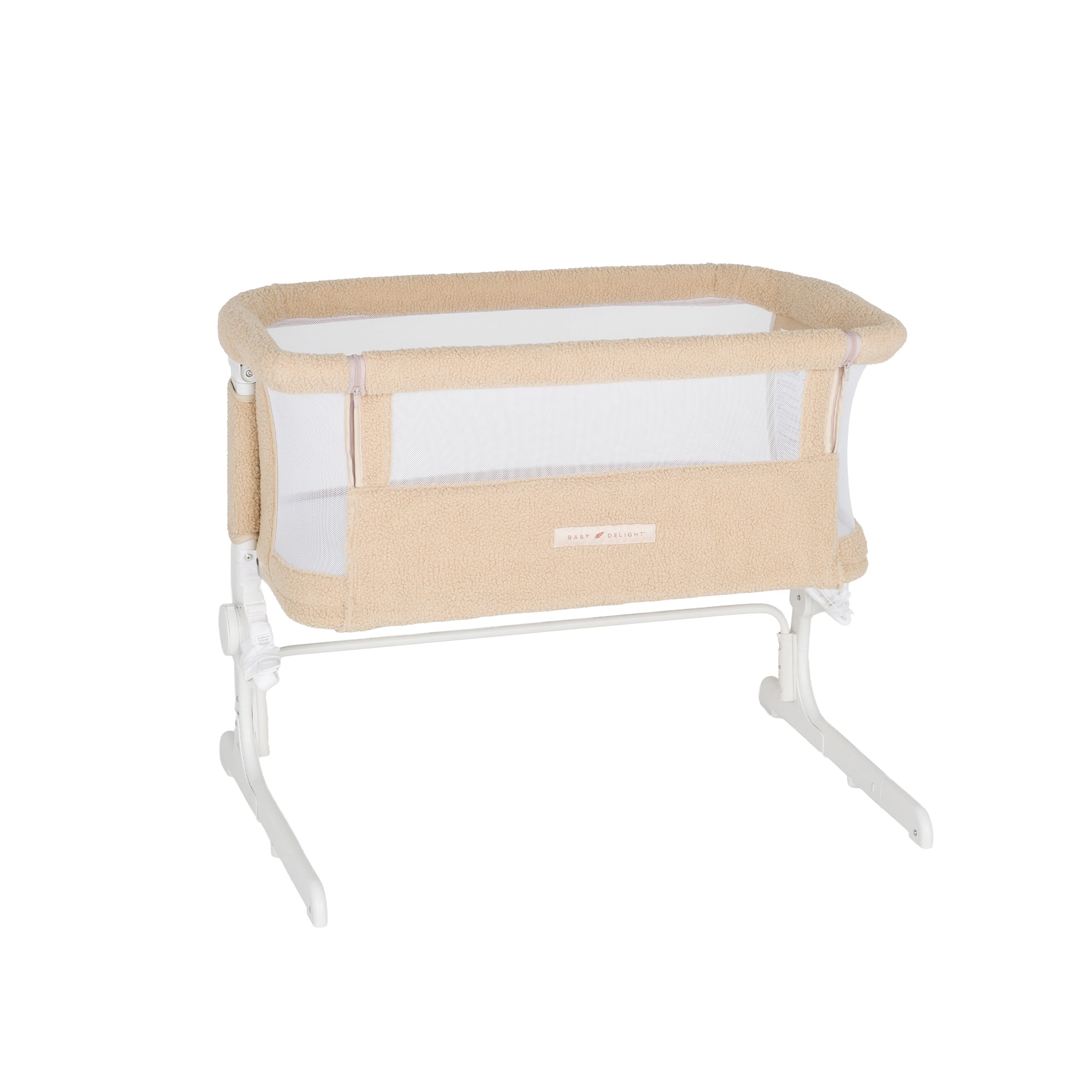 Beside Me™ Dreamer Bassinet & Bedside Sleeper
