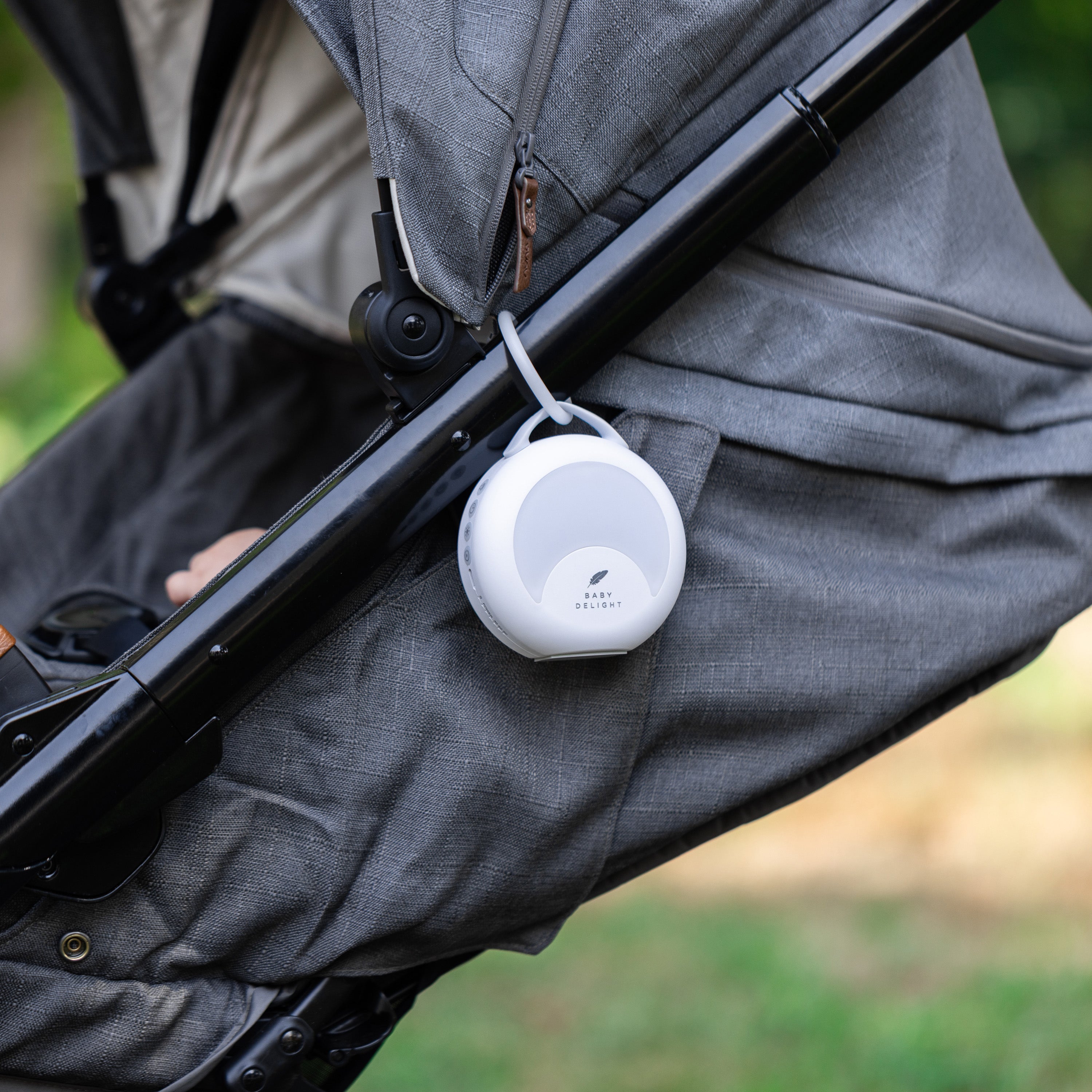 Dewdrop Sound & Light Soother - Baby Delight