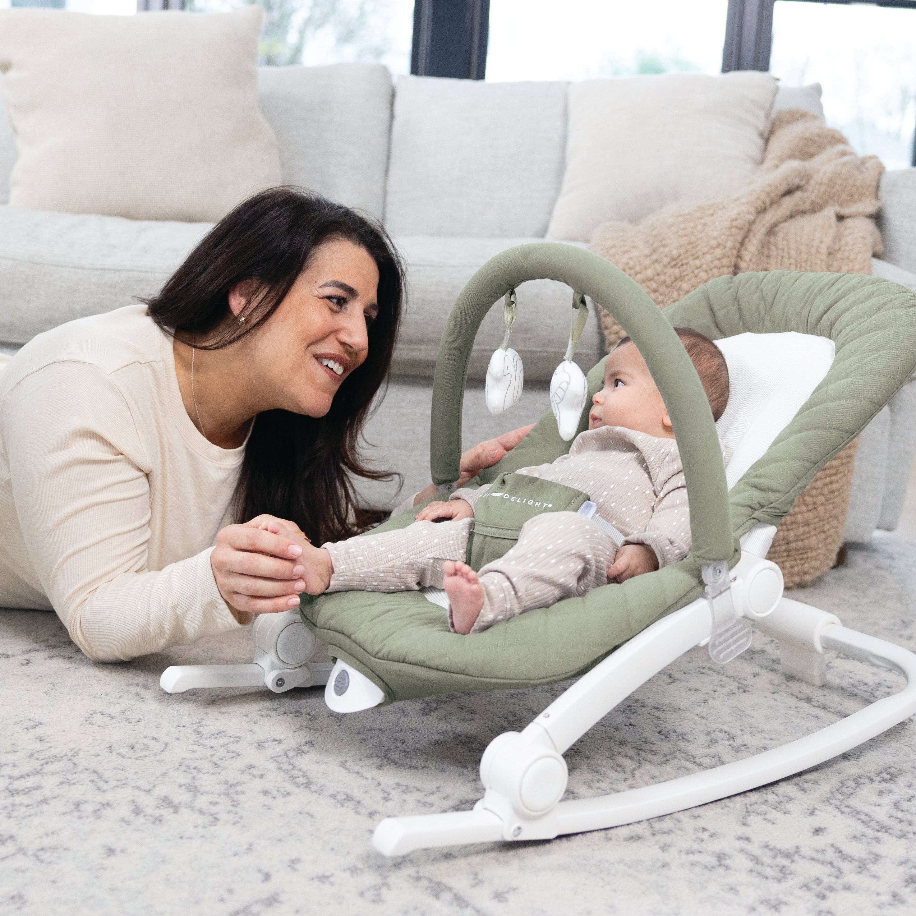 Aura Deluxe Portable Rocker & Bouncer - Organic Sage
