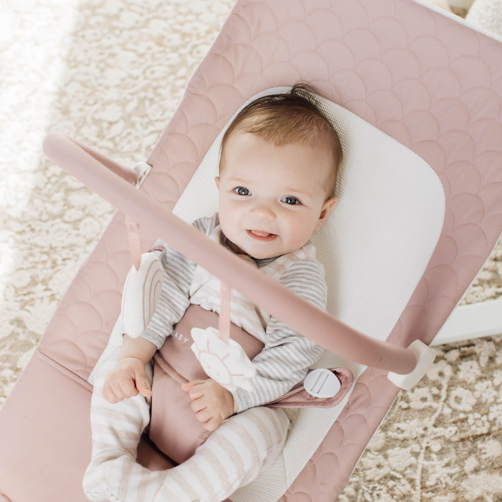 Alpine Organic Deluxe Portable Bouncer - Organic Rose - Baby Delight