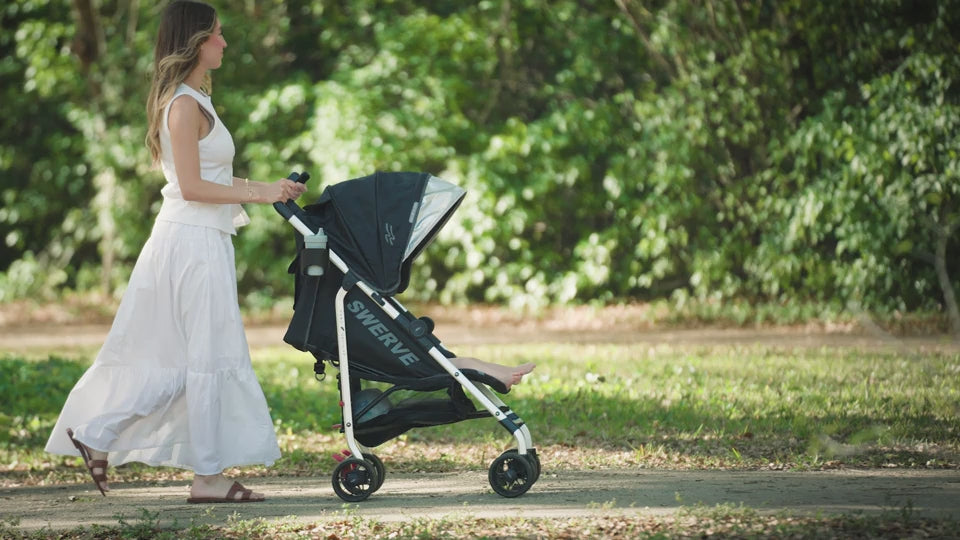 Swerve Convenience Stroller