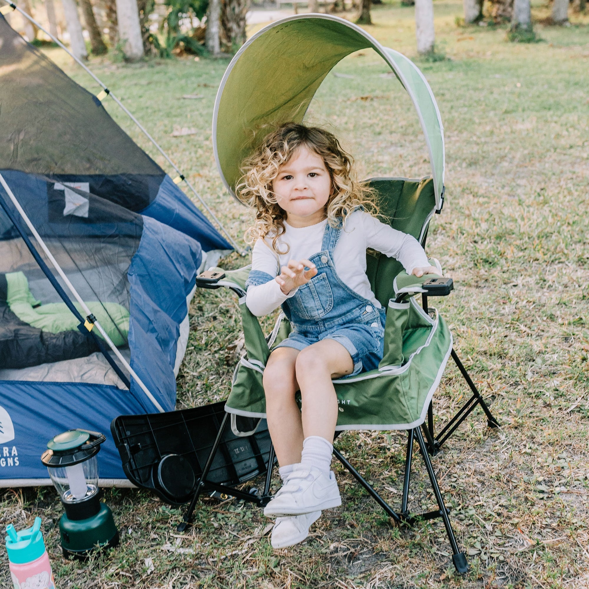 Grand Deluxe Portable Chair for Kids