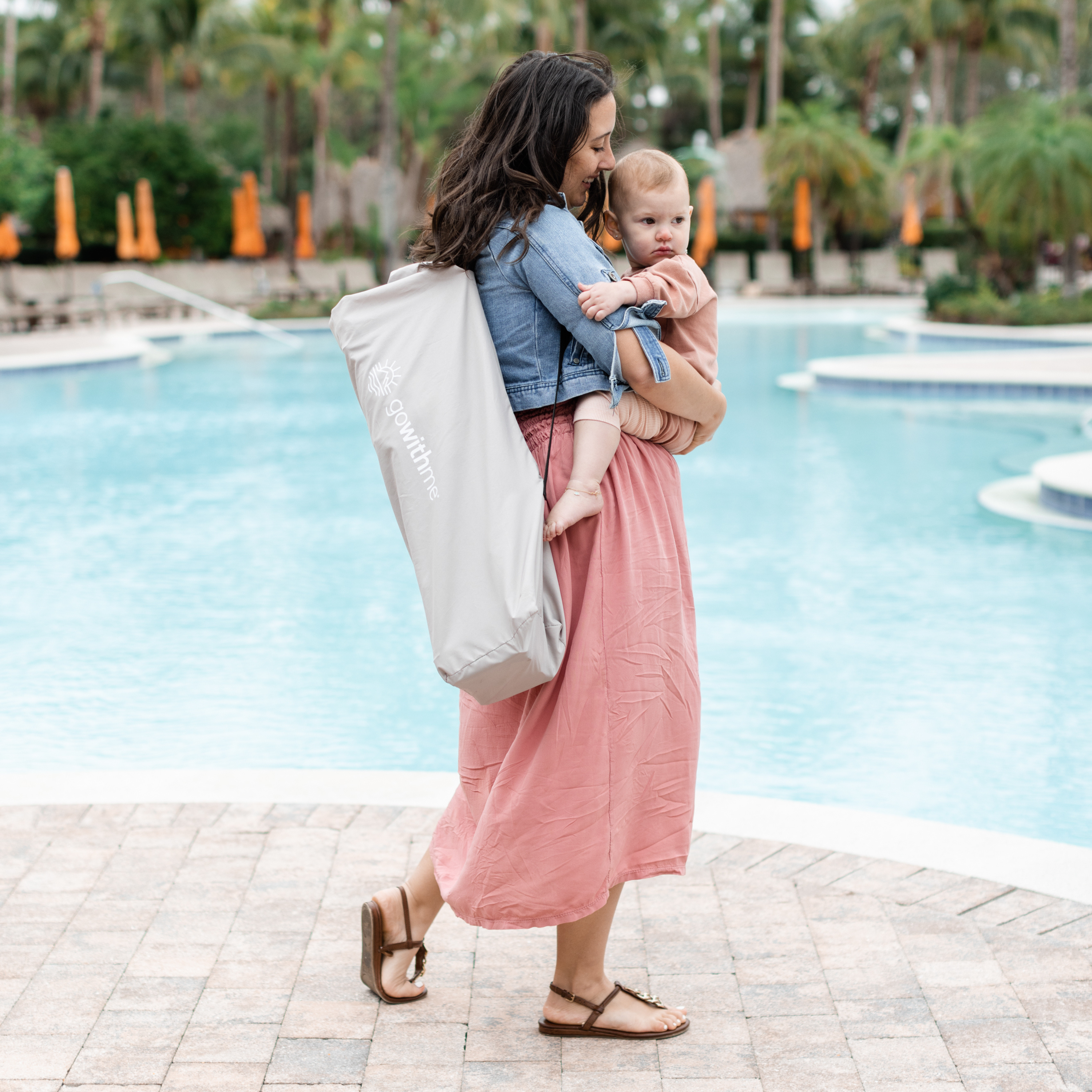 LIMITED-EDITION! Go With Me® Venture Deluxe Portable Chair - Sandstone - Baby Delight