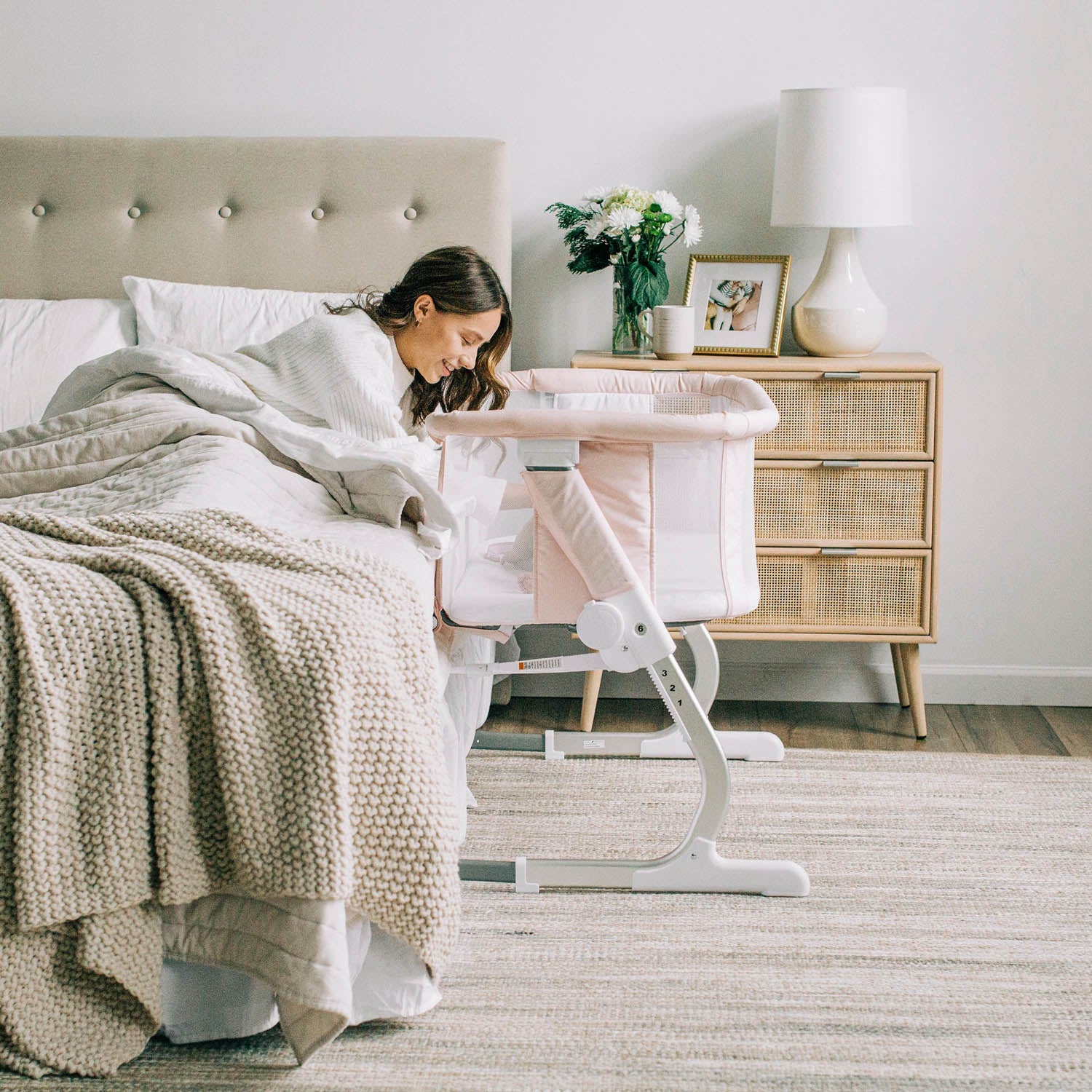 Beside Me™ Dreamer & Bedside Sleeper Peony Pink Baby Delight