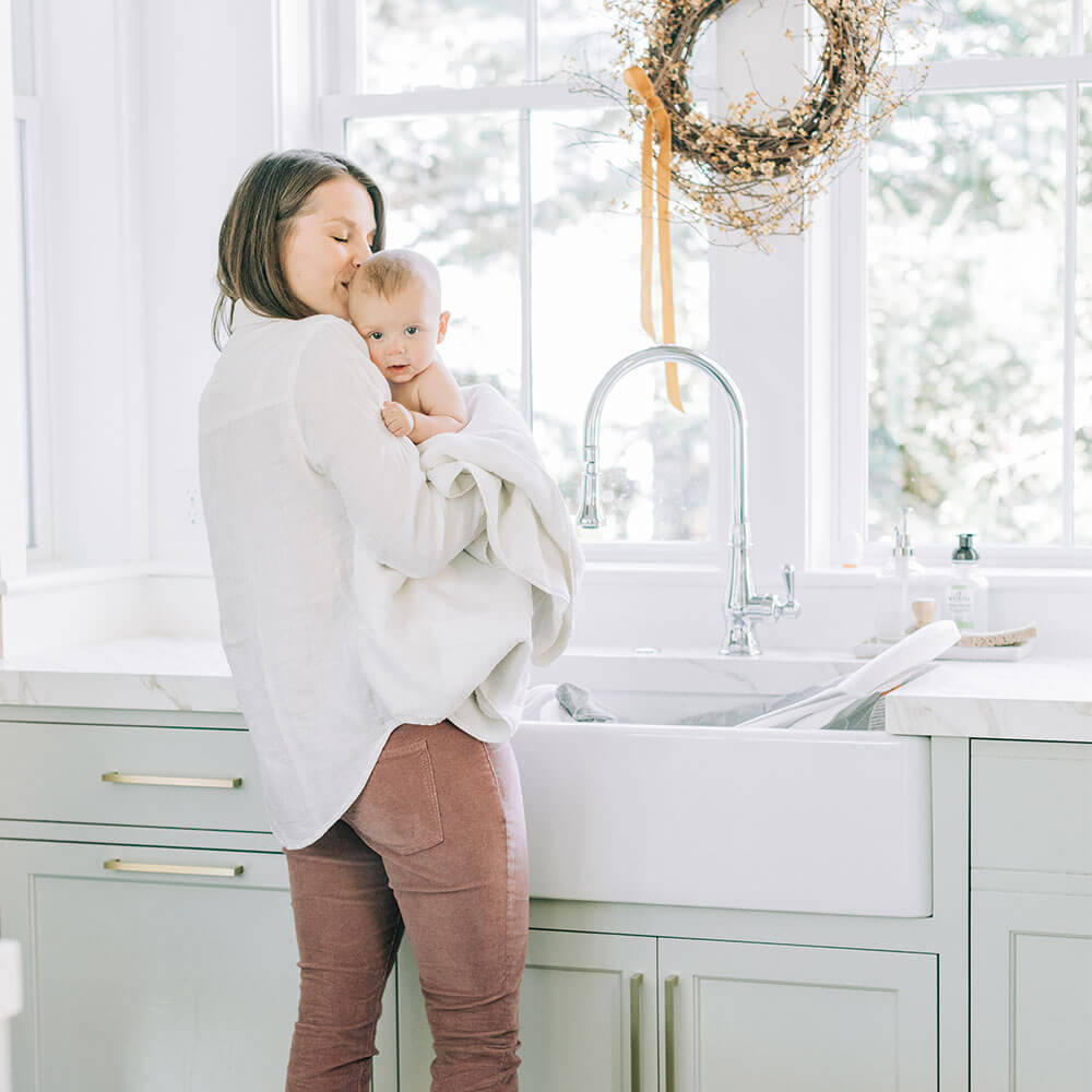 Cushy Nest Cloud Premium Infant Bather - Grey-White - Baby Delight